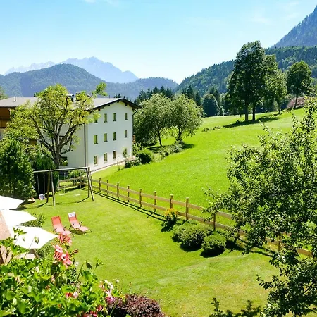 Hotel Ferienhotel Elvira 2*