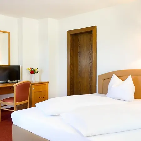 Ferienhotel Elvira Hotel 2*